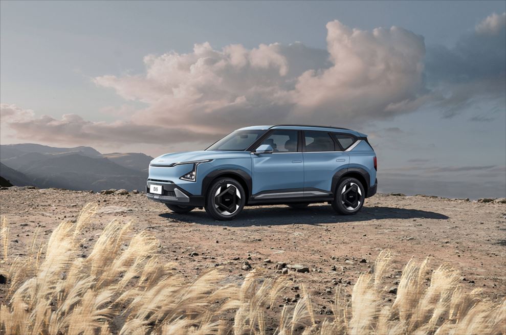 Kia EV5 excede padrões de SUV médio em design e conforto