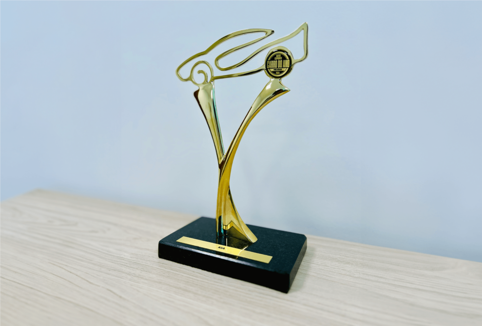 Niro vence na categoria Publicidade do Ano do prêmio Carro do Ano 2024