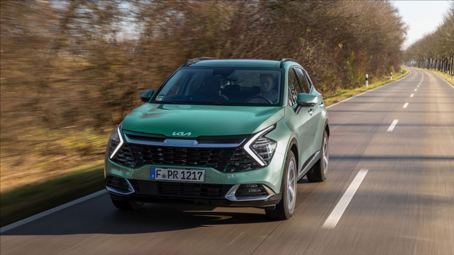 Novo Sportage chega alinhado à tendência mundial de eletrificação.